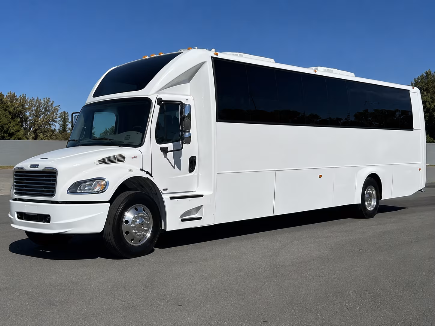 bachelorette bus rentals for kirkland brewery crawls and eastside nights out