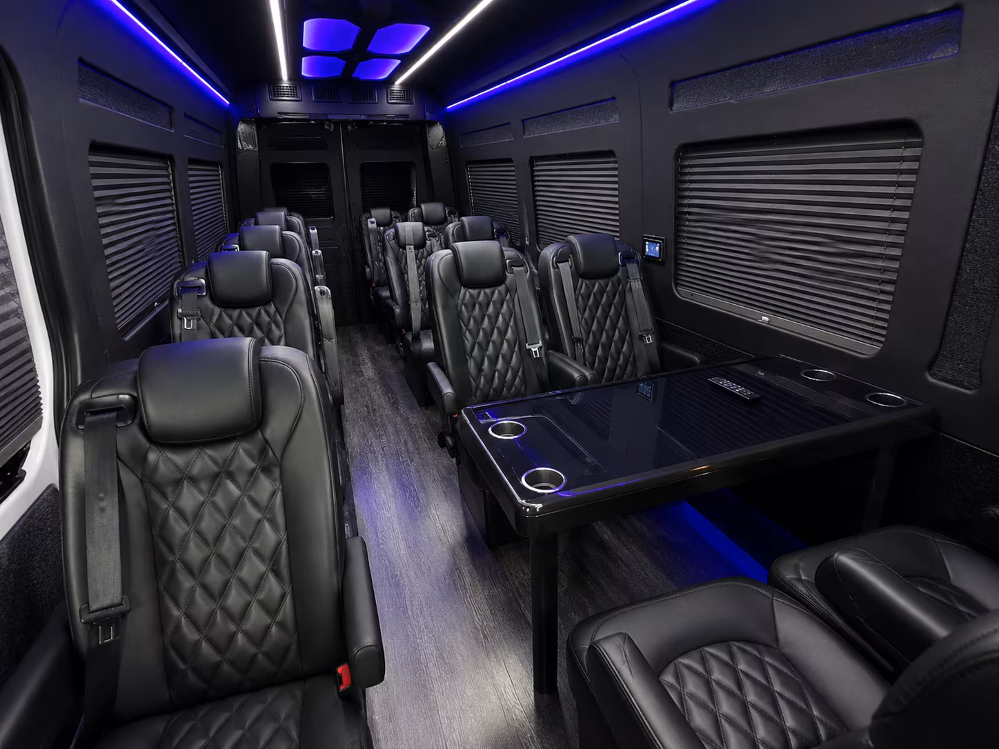 book a bus for your next wine tour 1