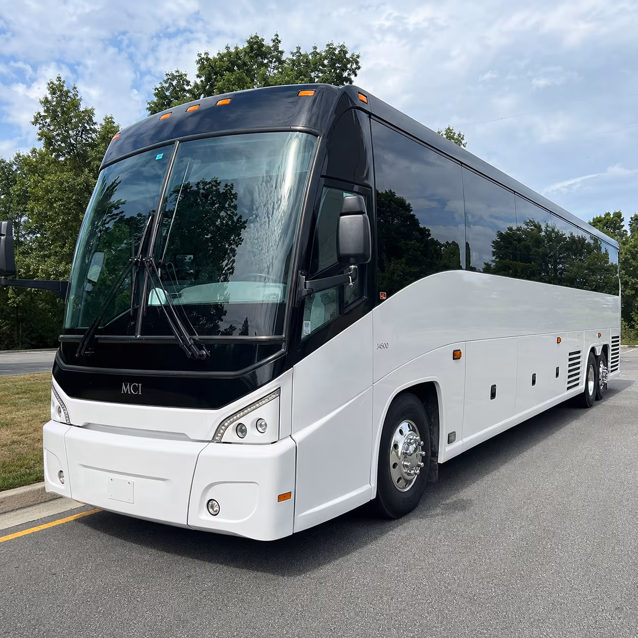 charter buses for large kirkland prom groups and school events