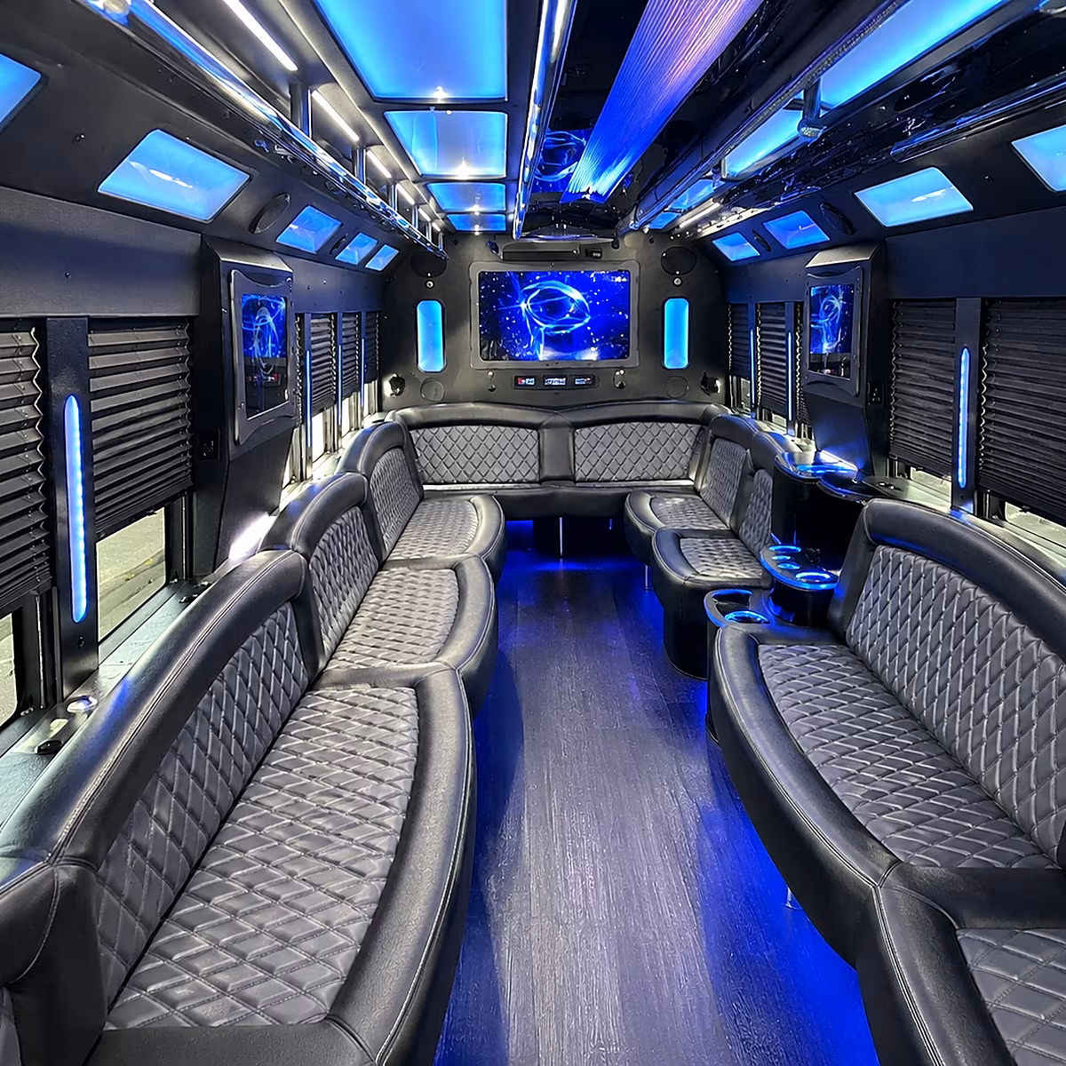 corporate wine event and shuttle buses in kirkland washington