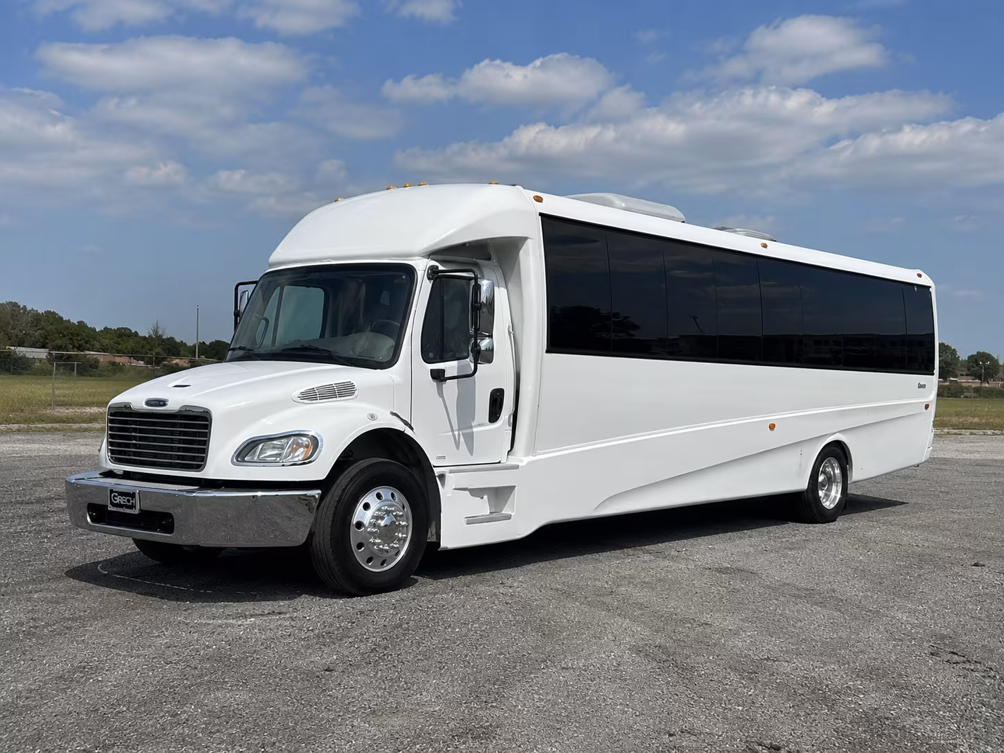 kirkland 50 passenger party bus