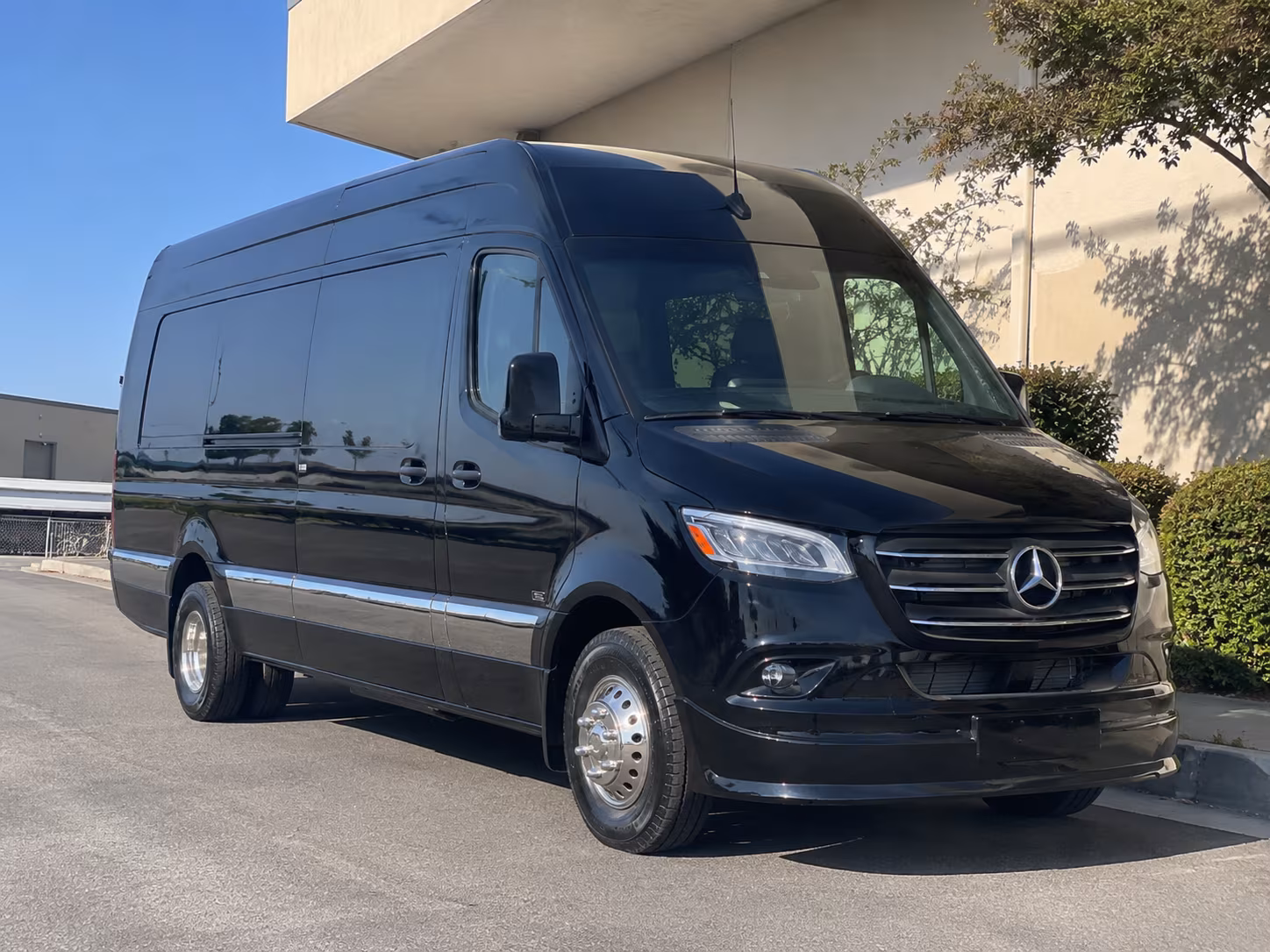 kirkland corporate group transfers to and from sea and bfi