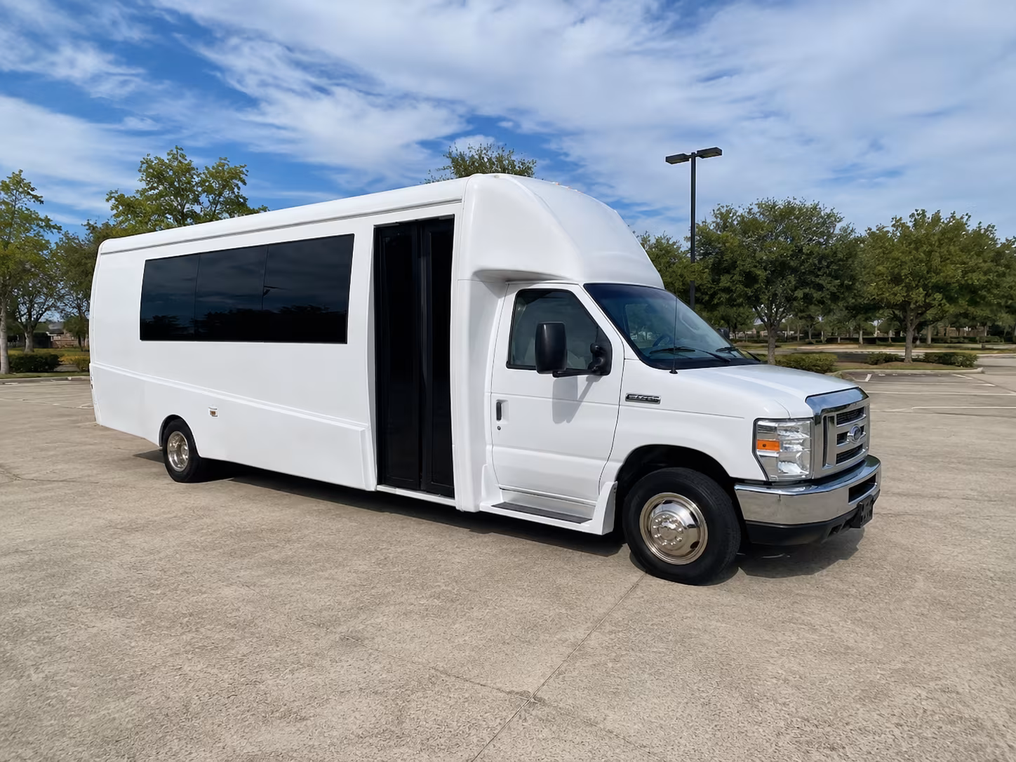 kirkland quinceanera sweet 16 party bus rental