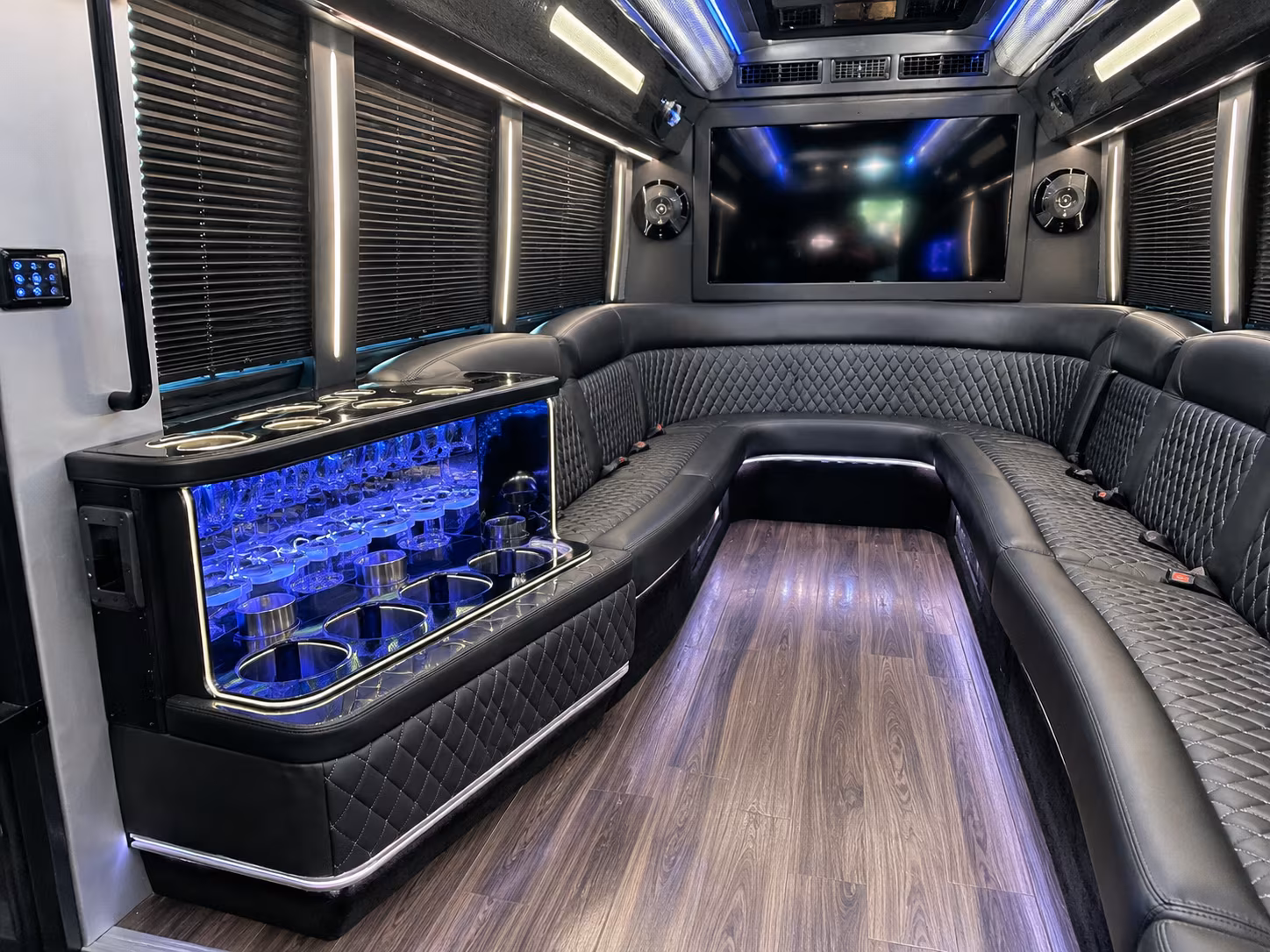 party buses for kirkland bachelorette bar crawls along the waterfront